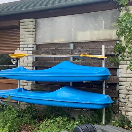 Oeboel Apartman *
